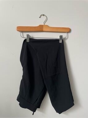 Aritzia Babaton Black Dress Pants Straight Fit • Women’s 0